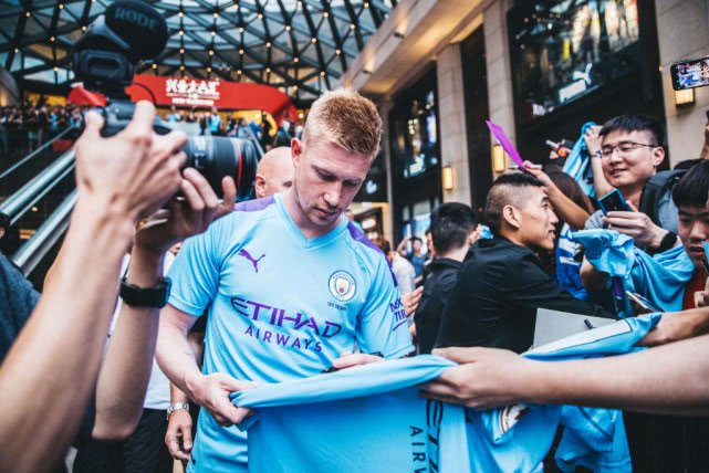 球队进攻空间拉满，对手无解