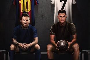 杰伦·布朗本赛季已经10次单节砍下15+，高居联盟第一